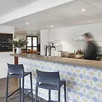 Hotel-restaurant Isidore Ouest Hotel 3*