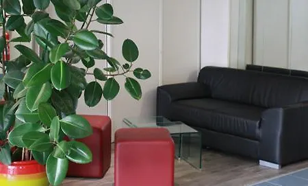 Hotel-restaurant Isidore Ouest Ξενοδοχείο Νίκαια