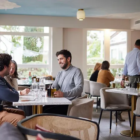 Hotel-restaurant Isidore Ouest Szálloda