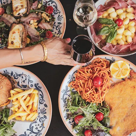 מלון Hotel-restaurant Isidore Ouest ניס