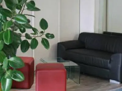 Hotel-restaurant Isidore Ouest Ξενοδοχείο Νίκαια