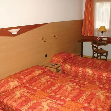 Hotel-restaurant Isidore Ouest Ξενοδοχείο Νίκαια