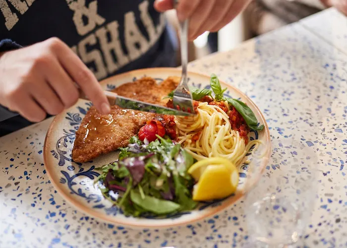 Hotel-restaurant Isidore Ouest Hotell 3*