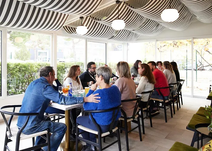 Hotel-restaurant Isidore Ouest Hotell Nice