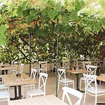 Hotel-restaurant Isidore Ouest Ξενοδοχείο 3*