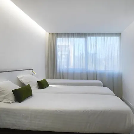 Hotel-restaurant Isidore Ouest Szálloda Nizza