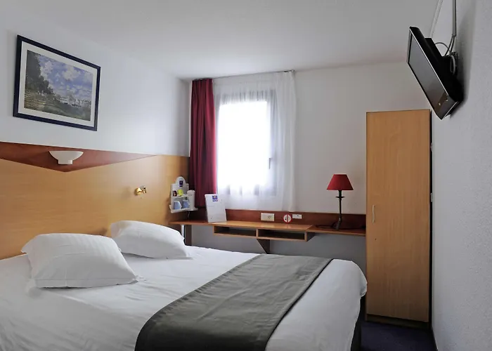 فندق Hotel-restaurant Isidore Ouest 3*