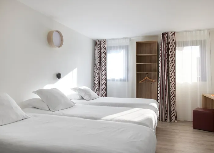 فندق Hotel-restaurant Isidore Ouest 3*